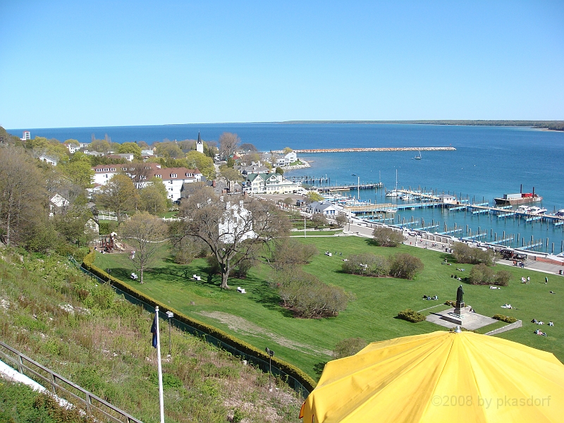 220 Memorial Day [2008 May 23].JPG - Scenes from Mackinac Island.